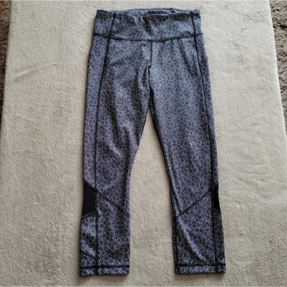 Lululemon Pace Rival Crop Freckle Flower Black White/Black size 4 - Picture 3 of 15